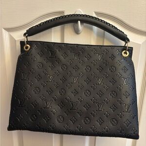 LV Artsy MM Black Monogram Shoulder Bag